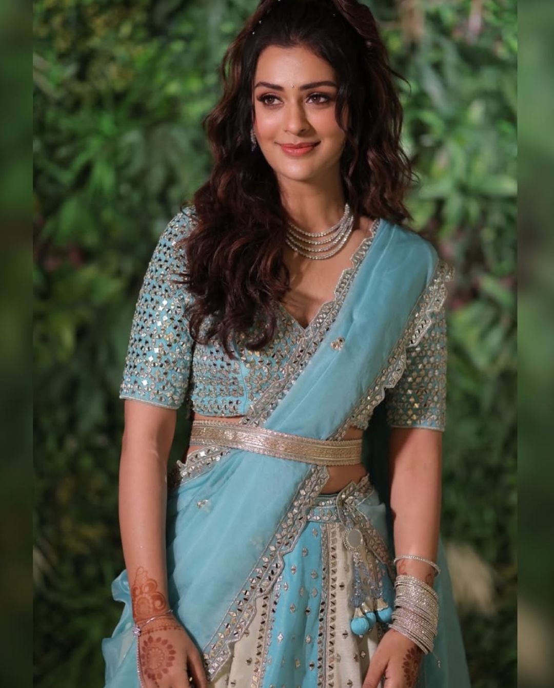 Paayal Rajput : పాయల్ రాజ్ పుత్ అందాల హొయలు..లంగాహోణిలో ఎంత అందంగా ఉందో..?