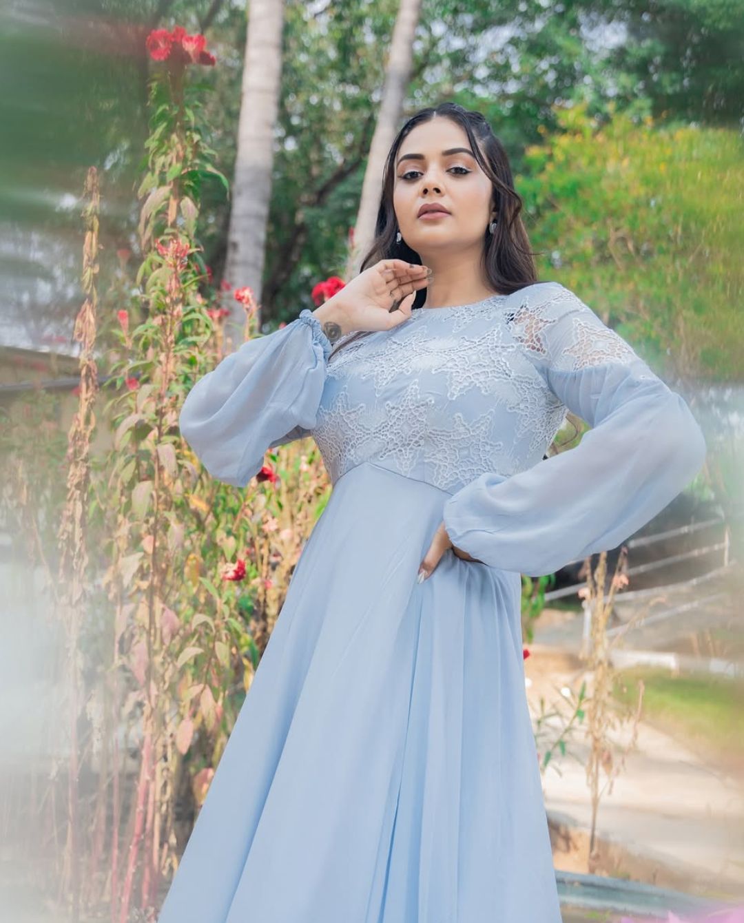 Sreemukhi : ట్రెడిషినల్ లుక్ లో శ్రీముఖి ఎంత క్యూట్ గా ఉందో చూశారా..?