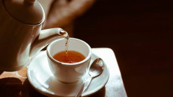 Weight-loss tea: బరువు త్వరగా తగ్గాలనుకుంటున్నారా? ఉత్తమ ఫలితాలు ఇచ్చే 5 రకాల టీలు ఇవిగో