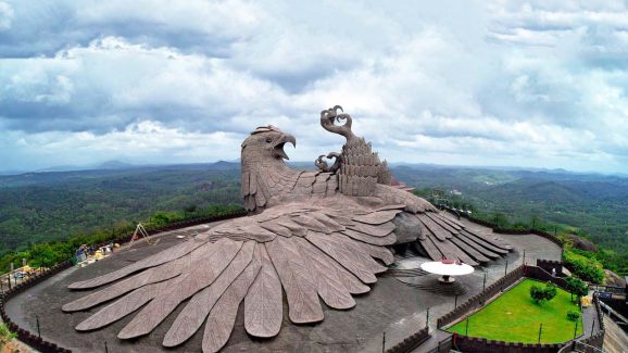 Jatayu Earth’s center: ప్రపంచంలోనే అతిపెద్ద పక్షి విగ్రహం ఎక్కడుందో తెలుసా?