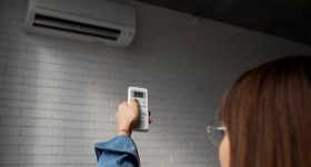 AC in Summer: వేసవిలో ఏసీని ఎంత టెంపరేచర్‌కు పెట్టాలి? 18°C పెట్టకూడదా?