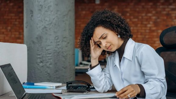 Brain Fog: బ్రెయిన్ ఫాగ్ గురించి తెలుసా..? ఈ సమస్య ఎందుకు వస్తుందంటే..?