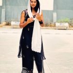 Keerthibhat: అందాలతో చంపేస్తున్న బిగ్ బాస్ బ్యూటీ.. యువత దాసోహం..!