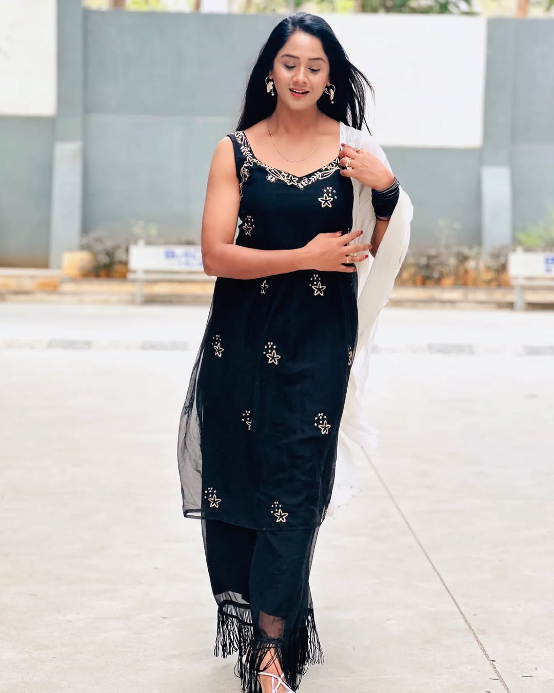 Actress Keerthi Bhat Photo Gallery