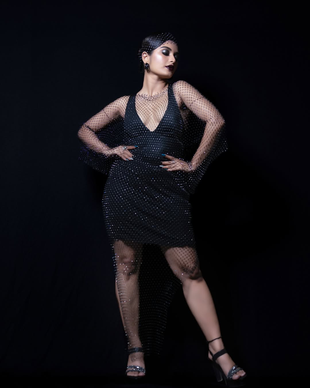 Actress Priyanka Jain Photo Gallery