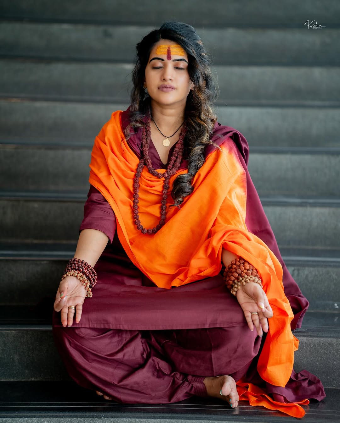 Sravanthi Chokarapu( Source / Instagram) Sravanthi Chokarapu Photo Gallery