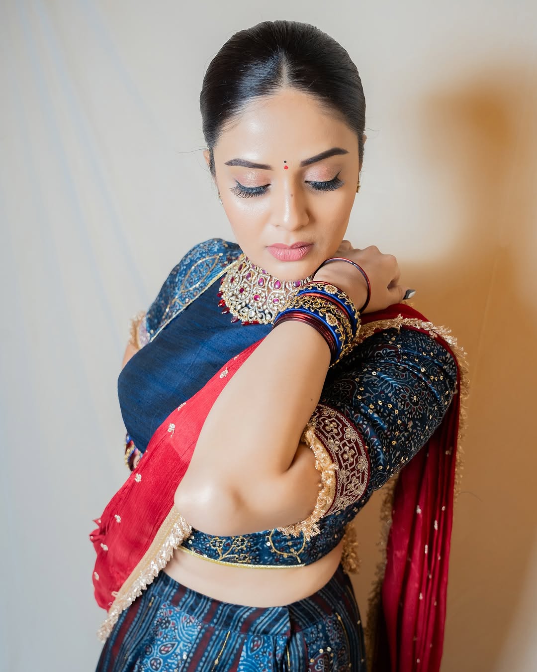 Sreemukhi Photo Gallery