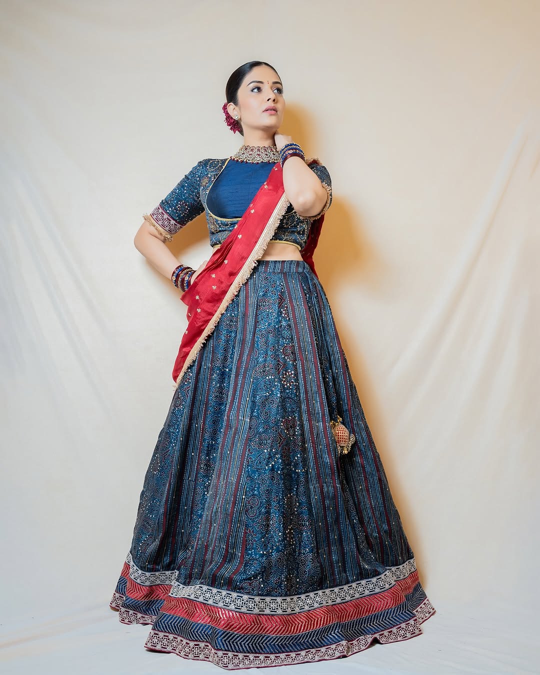 Sreemukhi Photo Gallery