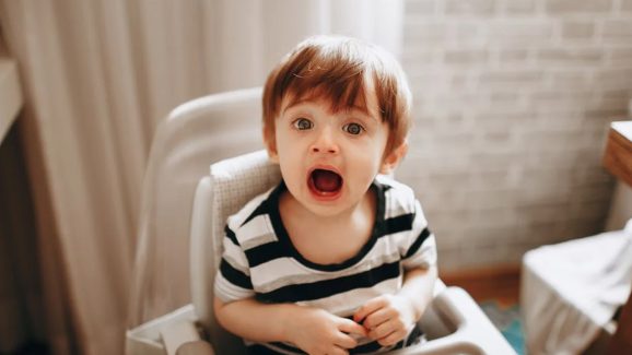 Calcium Deficiency in Kids: చిన్నారుల్లో కాల్షియం లోపిస్తే ఇన్ని సమస్యలు వస్తాయా..?