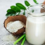 Coconut Milk: కొబ్బరి పాలు తాగితే.. మతిపోయే లాభాలు !