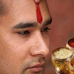 Tilak On Forehead: నుదుటిపై కుంకుమ, బియ్యంతో తిలకం ఎందుకు పెడతారో తెలుసా ?