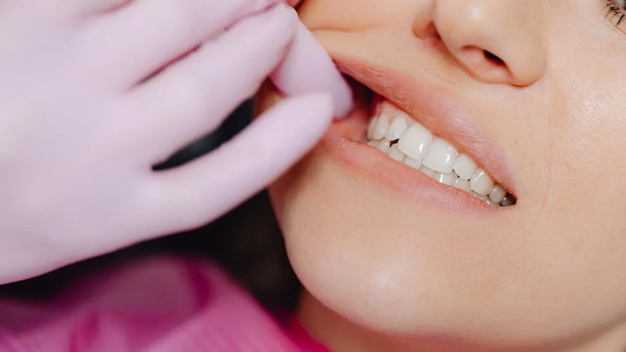 Toothache: పంటి నొప్పి ఎందుకు వస్తుంది? దీన్ని తగ్గించే మార్గం లేదా..?