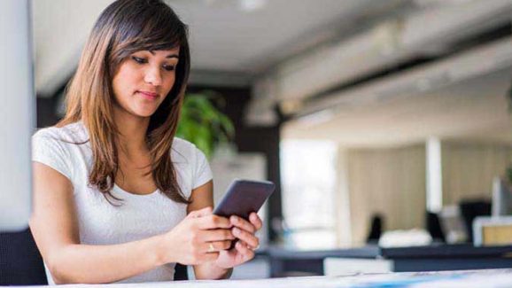 Mobile Side Effects: రాత్రి పూట మొబైల్ చూస్తున్నారా ? ఈ వ్యాధులు రావడం ఖాయం