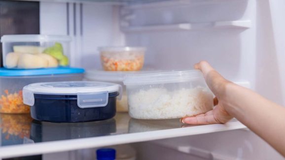 Leftover Rice: రాత్రి మిగిలిన అన్నం ఫ్రిడ్జ్‌లో పెడుతున్నారా..?