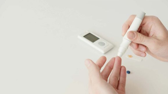 Diabetic Patient: డయాబెటిస్ రోగులకు పదే పదే టాయిలెట్ ఎందుకు వస్తుంది?