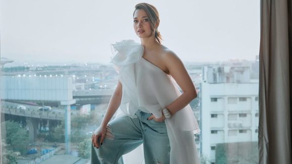 Tamannaah: అందంగా ఉన్నందుకే అవకాశాలు రావట్లేదు.. మిల్కీ బ్యూటీ ట్యాగ్‌పై తమన్నా రియాక్షన్