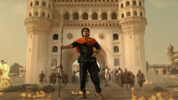 Pawan Kalyan: ఇంటర్నేషనల్ స్క్రీన్ వీరముల్లు ట్రైలర్.. ప్రమోషన్స్ అంటే ఇలా ఉండాలి