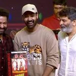 Jr NTR : బావమరిదితో తారక్ సరసం… నిన్న ఈవెంట్‌లో ఈ సీన్ చూశారా..?