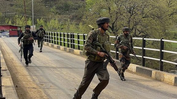Pahalgam Terror Attack: పహల్గామ్ ఉగ్రదాడి ఘటన.. తెలంగాణ భవన్, న్యూఢిల్లీలో హెల్ప్‌లైన్ ఏర్పాటు