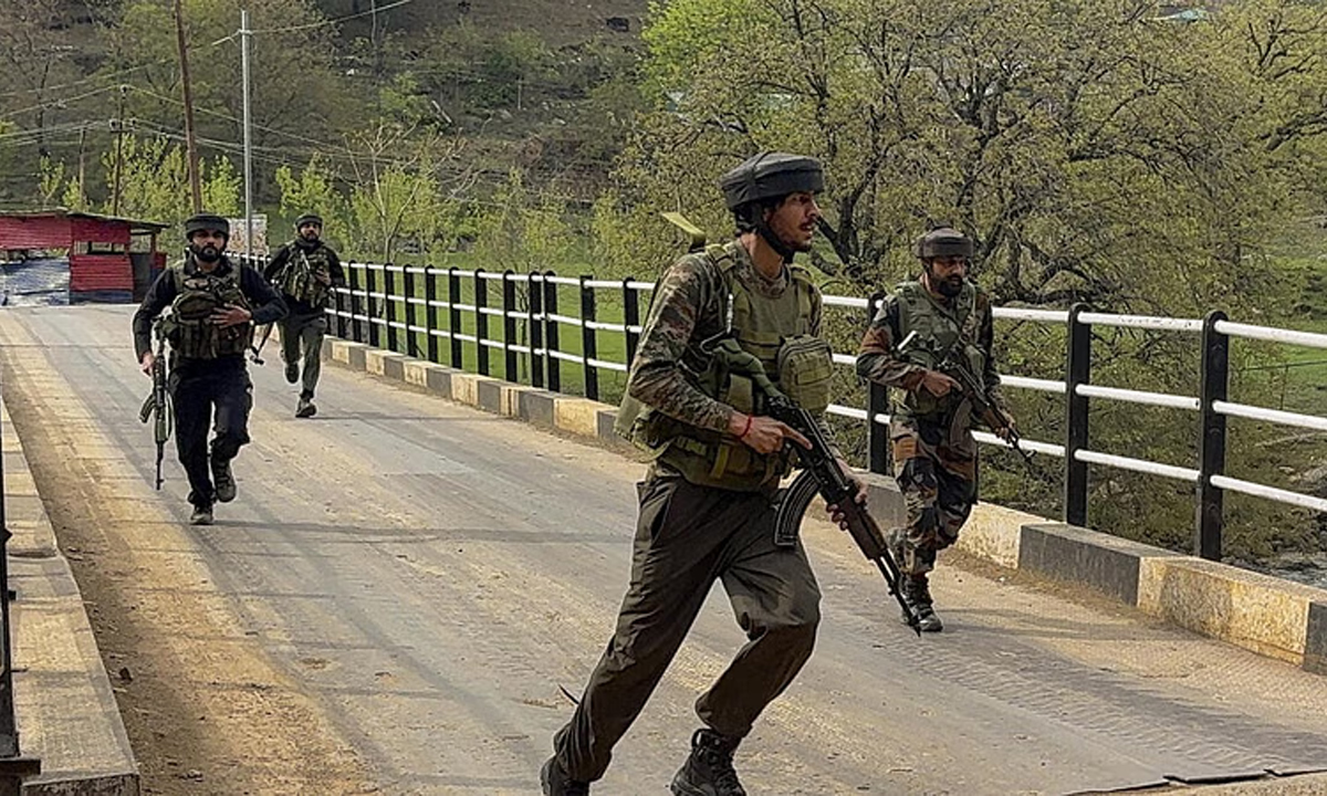 Pahalgam Terror Attack: పహల్గామ్ ఉగ్రదాడి ఘటన.. తెలంగాణ భవన్, న్యూఢిల్లీలో హెల్ప్‌లైన్ ఏర్పాటు