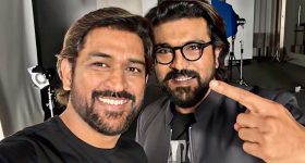 Ram Charan - MS Dhoni : క్రికెట్ కింగ్ ధోనీతో గ్లోబల్ స్టార్... 'పెద్ది' కోసం మాత్రం కాదండోయ్