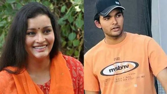 Renu Desai : నేనే చెప్తాను, అప్పటివరకు దయచేసి ఆర్టికల్స్ రాయకండి