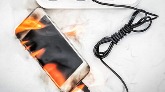 Smartphone Overheating: ఎండాకాలంలో చక్కటి సొల్యూషన్..ఫోన్ హీటింగ్‌ను అడ్డుకునే స్మార్ట్ టిప్స్