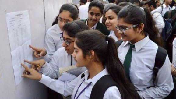 Tenth Class Results: మే ఫస్ట్ వీక్‌లో టెన్త్ ఫలితాలు.. జస్ట్ వారం రోజుల్లోనే ముల్యాంకనం ముగిసేలా..?