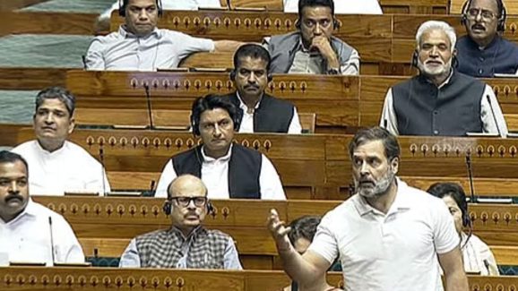 Rahul Gandhi China: అమెరికా సుంకాలతో దేశం నాశనం.. ప్రభుత్వం ఏం చేస్తోంది.. లోక్ సభలో రాహుల్ ఫైర్
