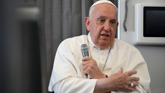 Pope Francis: ఈస్టర్‌ మర్నాడే.. పోప్‌ ఫ్రాన్సిస్‌ కన్నుమూత