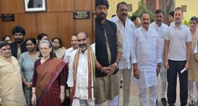 Congress Praises TG Ministers: శెభాష్ తెలంగాణ.. కాంగ్రెస్ నేతలను పొగిడిన సోనియా