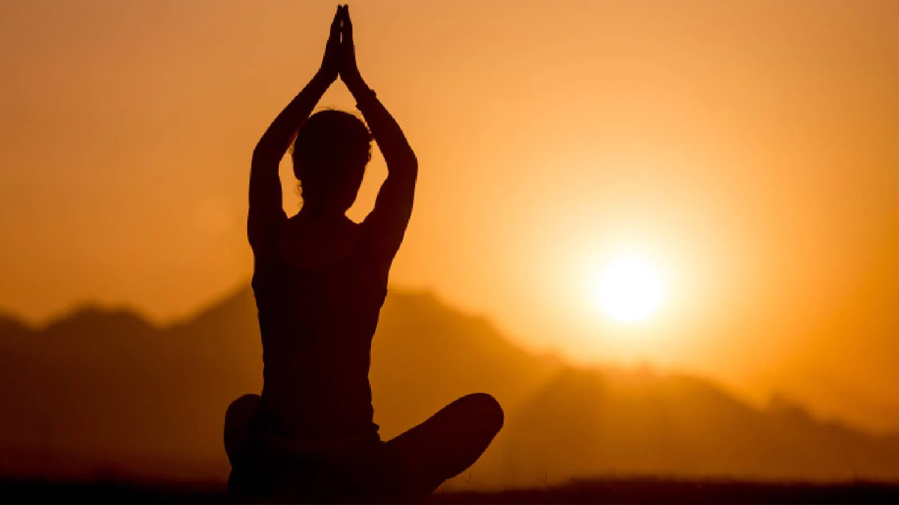 Morning Habits: డైలీ ఉదయన్నే ఈ పనులు చేస్తే.. రోజంతా ఉత్సాహంగా, ఆరోగ్యంగా ఉంటారు