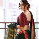 Deviyani Sharma: గ్లామర్ తో రెచ్చగొడుతున్న ‘సేవ్ ద టైగర్స్’ బ్యూటీ.. ఫోటోలు వైరల్..!