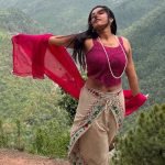 Vishnu Priya: కొండల మధ్య ప్రకృతిని ఆస్వాదిస్తున్న విష్ణు ప్రియ..!