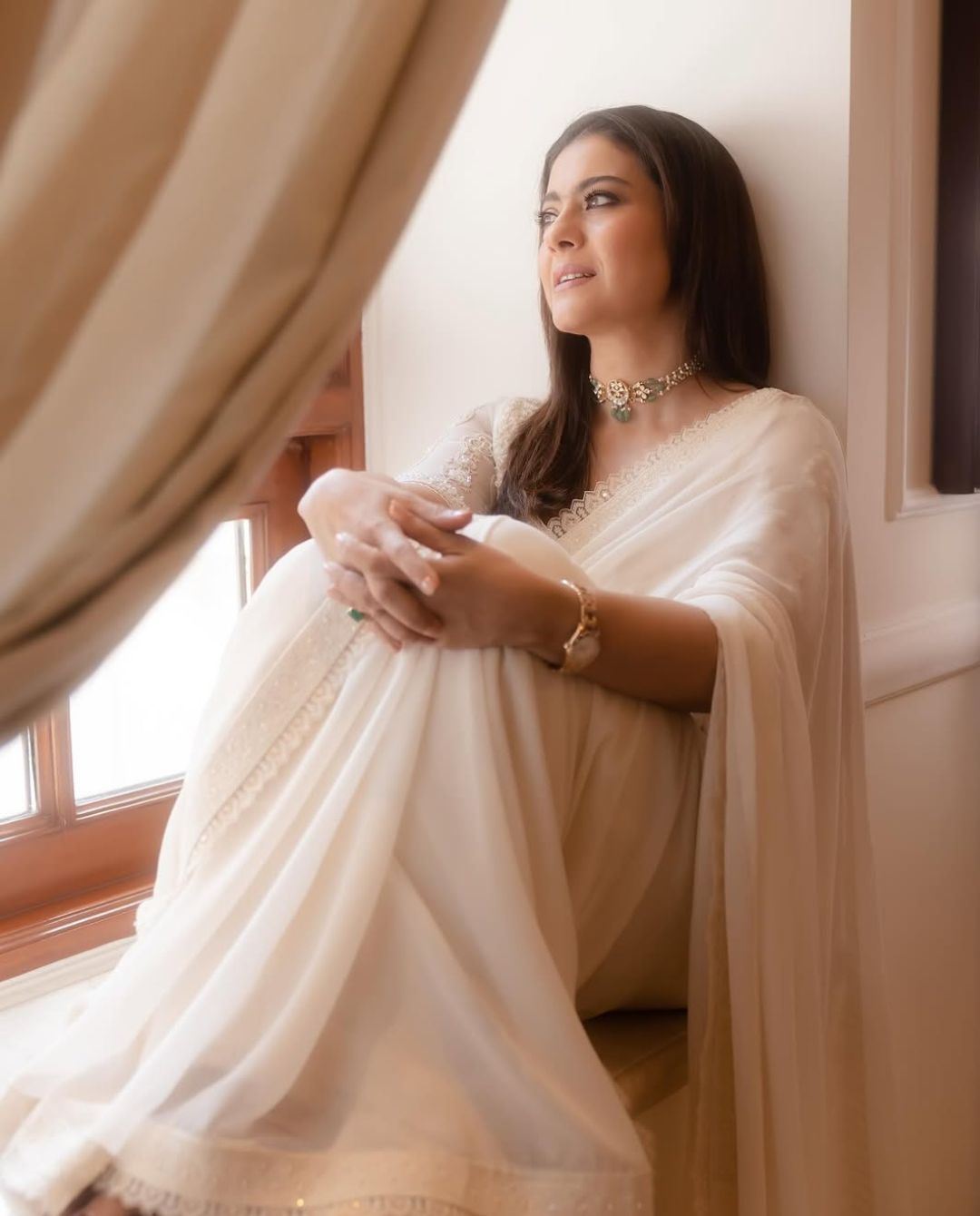 Kajol: చీరకట్టులో నాటి జ్ఞాపకాలను గుర్తుచేసిన కాజోల్.. ఫోటోలు వైరల్..;