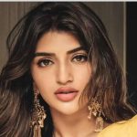 Star Heroine : చేతినిండా సినిమాలు పెట్టుకోవడం కాదు.. ఒక్క హిట్ అయినా కొట్టాలి మేడం