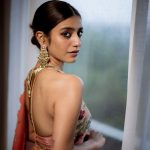 Priya Prakash Varrier: కొత్త యాంగిల్ చూపిస్తున్న ప్రియా ప్రకాశ్ వారియర్.. ఫ్యాన్స్ ఫిదా