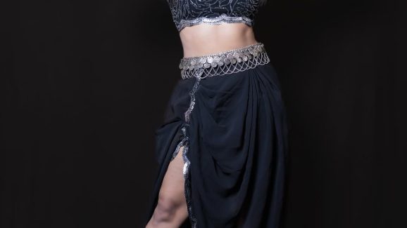 Priyanka Jain: దెబ్బలు పడతాయంటున్న ప్రియాంక.. ఏం అందం గురూ..!