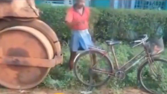 Viral Video: మాంచి కాస్ట్లీ మందేశాడు.. దిగని కిక్కు, ఆపై ప్రయోగాలు