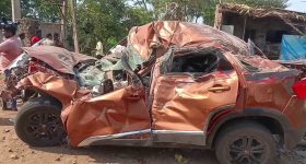 Car Accident: గాలిలో పల్టీలు కొట్టి.. కారు తుక్కు తుక్కు.. స్పాట్‌లోనే ఆరుగురు