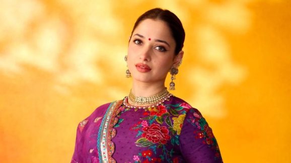 Tamannaah: నా జీవితంలో మరిచిపోలేని సంఘటన అదే.. కన్నీళ్లు పెట్టుకున్న తమన్నా..!