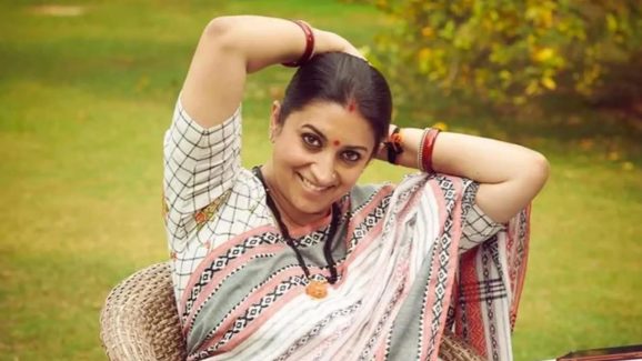 Smriti irani: నటిగా రీఎంట్రీ.. వారికోసం రంగు వేసుకోవడానికి సిద్ధమైన కేంద్ర మాజీ మంత్రి..!