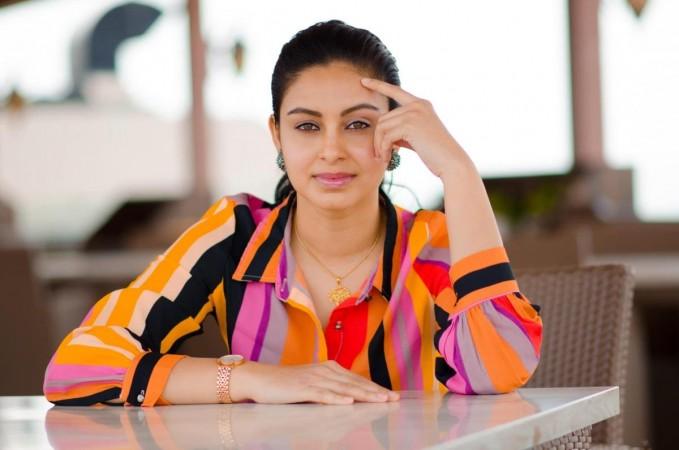 Actress Abhinaya Photo Gallery