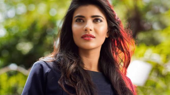 Aishwarya Rajesh : హీరోయిన్ కు పెద్ద కష్టమే వచ్చింది.. నెక్స్ట్ ఏంటి..?