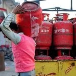 Free Gas Cylinder: ఒకే కుటుంబంలో ఇద్దరు మహిళలకు ఉచితంగా గ్యాస్ సిలిండర్‌లు..ఇలా సాధ్యం