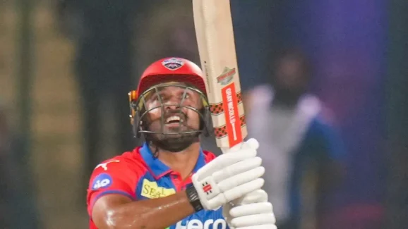 Karun Nair: 7 ఏళ్ళ తర్వాత హాఫ్ సెంచరీ…బుమ్రాను చెడుగుడు ఆడిన కరుణ్ ఐపీఎల్ ధర ఎంతంటే ?
