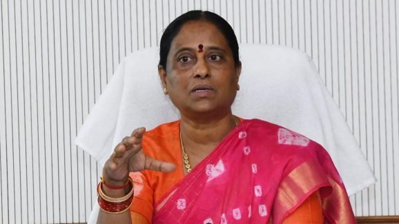 Konda Surekha: ఏందక్కా.. గిట్ల జేశినవ్? చిక్కుల్లో మంత్రి కొండా సురేఖ!