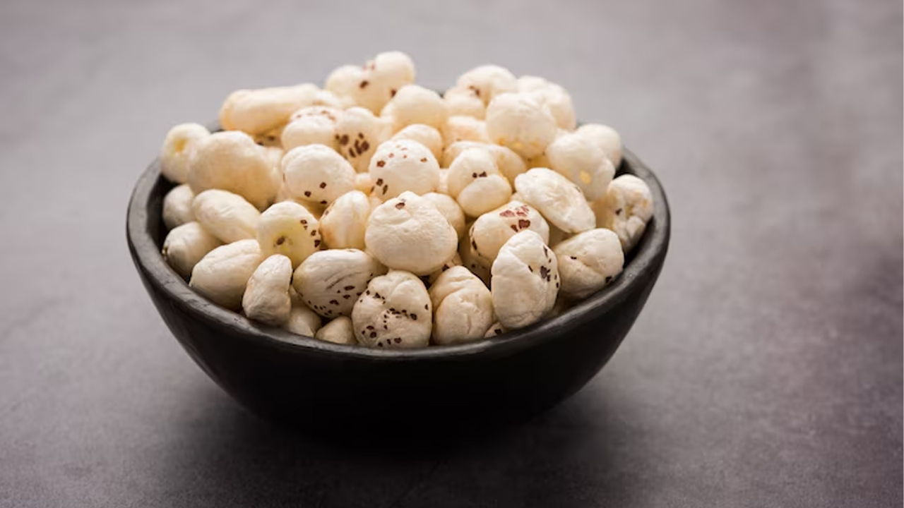 lotus seeds: మీకు శక్తి కావాలా..! అయితే వీటిని తినాల్సిందే..! ఆరోగ్యానికి మస్తు మంచిదట!