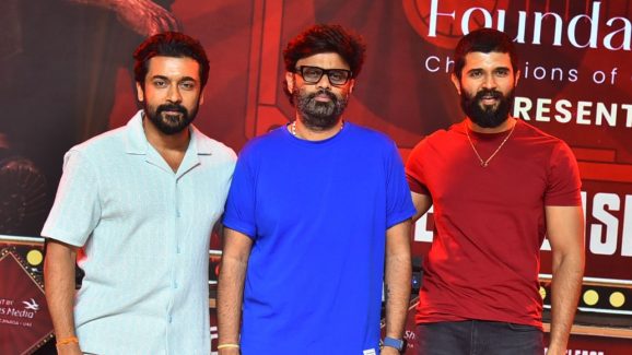 Vijay Devarakonda : ఆ నా కొడుకులకి బుద్ధి లేదు.. బూతులు తిడుతూ కాశ్మీరీ యాక్ట్ పై రియాక్ట్ అయిన విజయ్