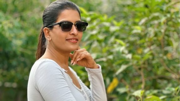 Anshu Reddy: స్వచ్ఛమైన ప్రేమ కావాలంటున్న సీరియల్ నటి.. ఈ కాలంలో అదెక్కడమ్మా..?